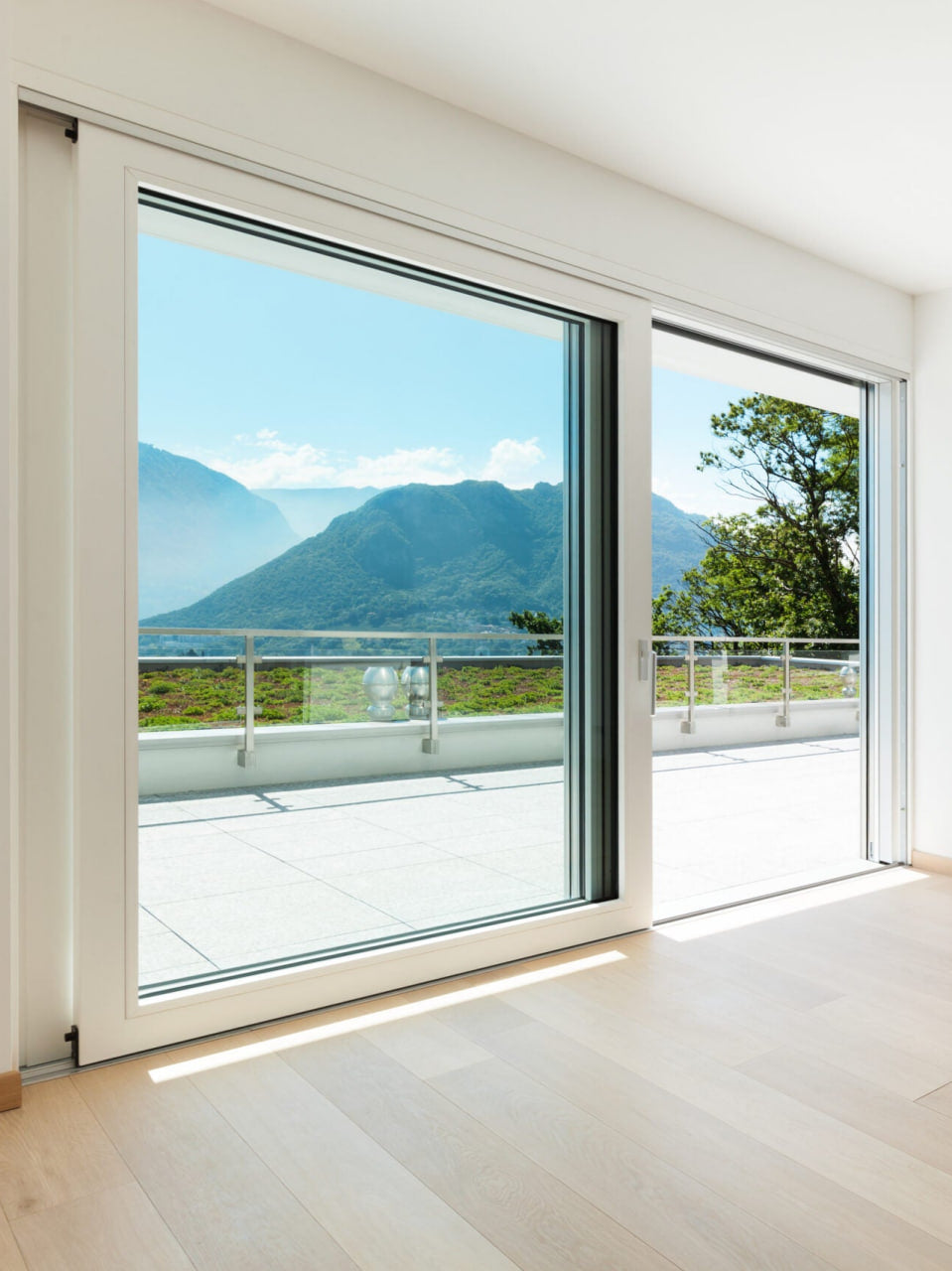 108x80 Aluminum Sliding Door – Energy Efficient & Sleek | MJ Bifold Doors
